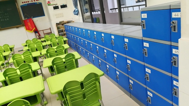 学生储物柜